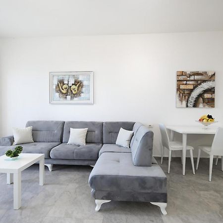 Jimi Apartments Vlorë Екстериор снимка