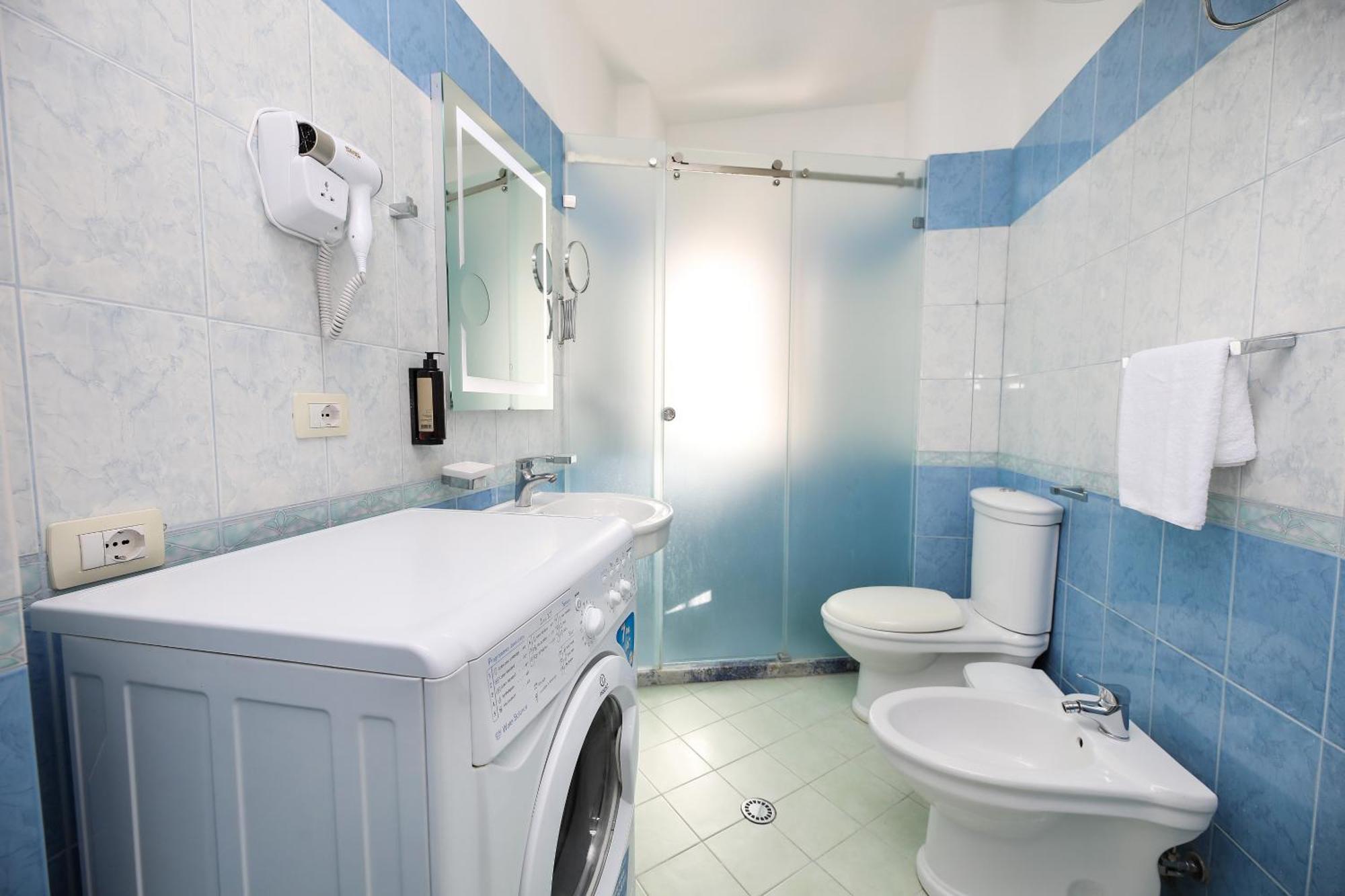 Jimi Apartments Vlorë Екстериор снимка