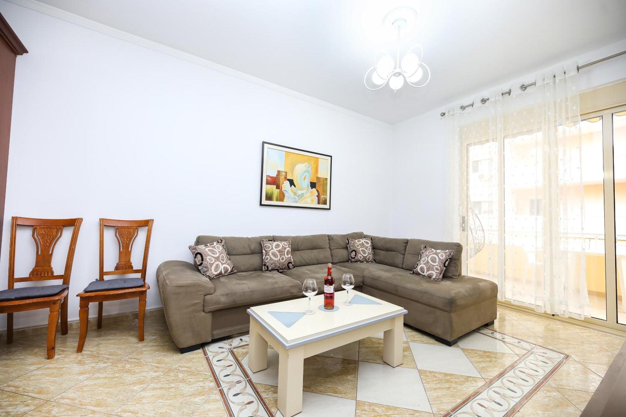 Jimi Apartments Vlorë Екстериор снимка