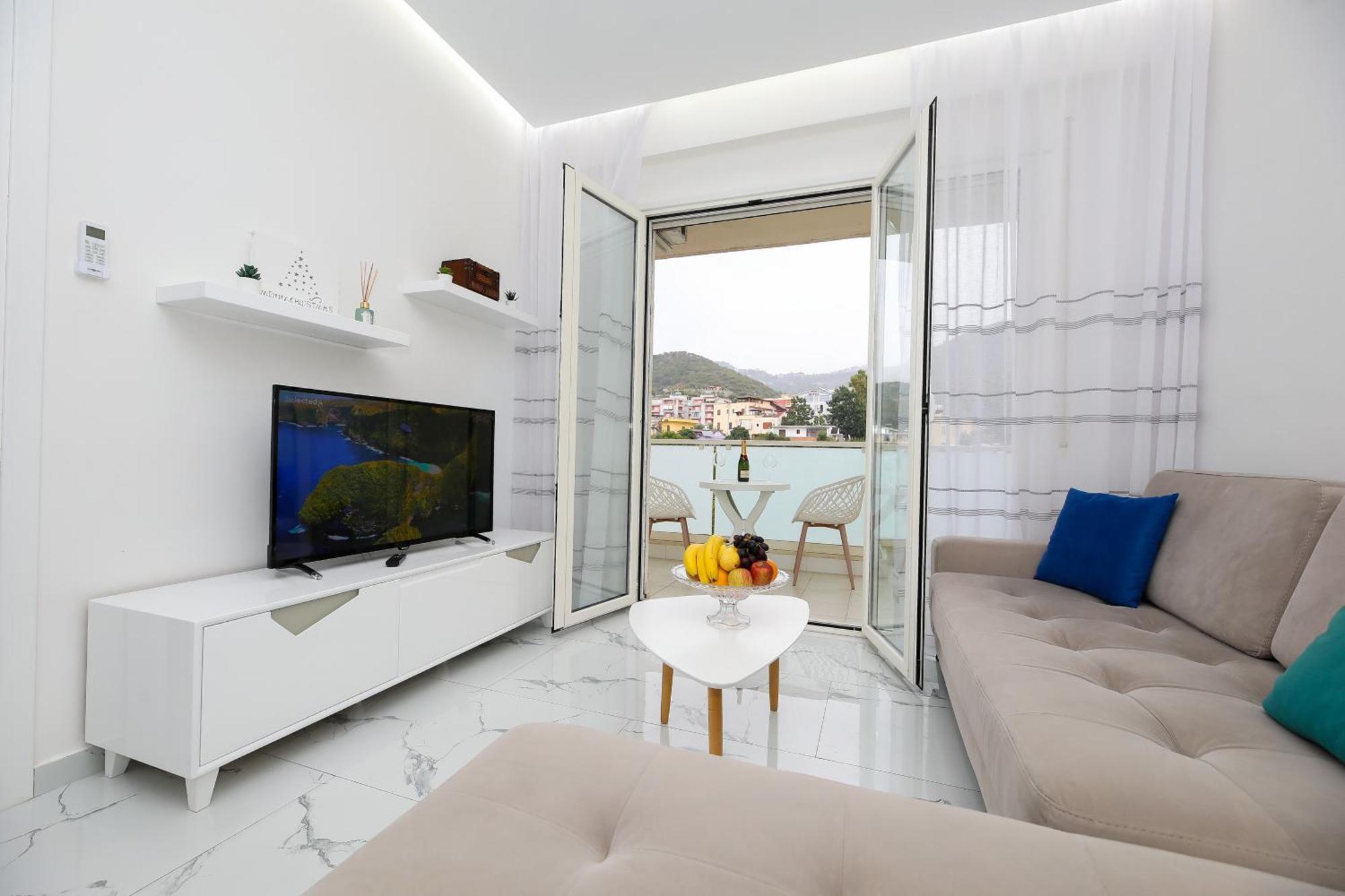 Jimi Apartments Vlorë Екстериор снимка