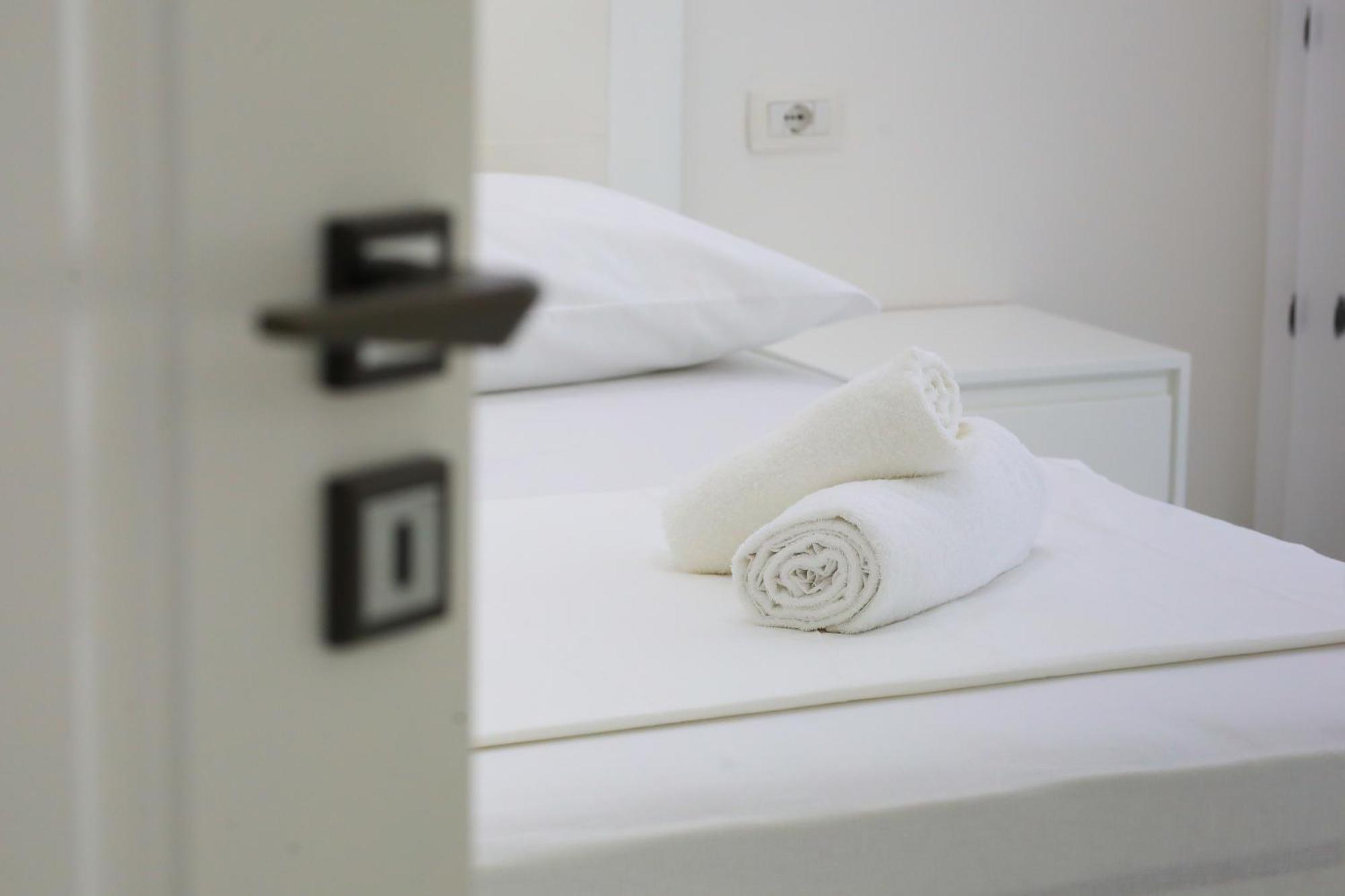 Jimi Apartments Vlorë Екстериор снимка