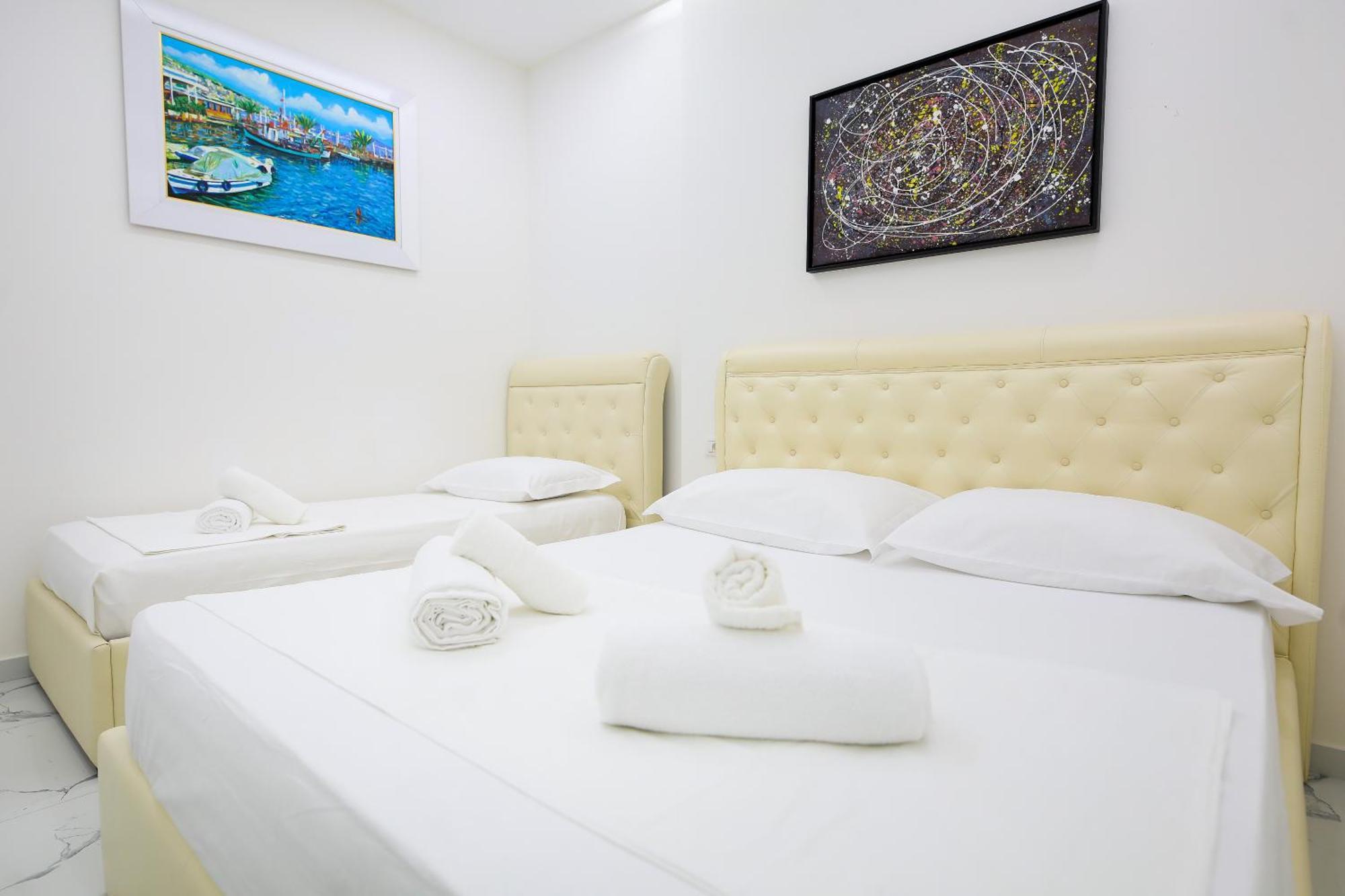 Jimi Apartments Vlorë Екстериор снимка