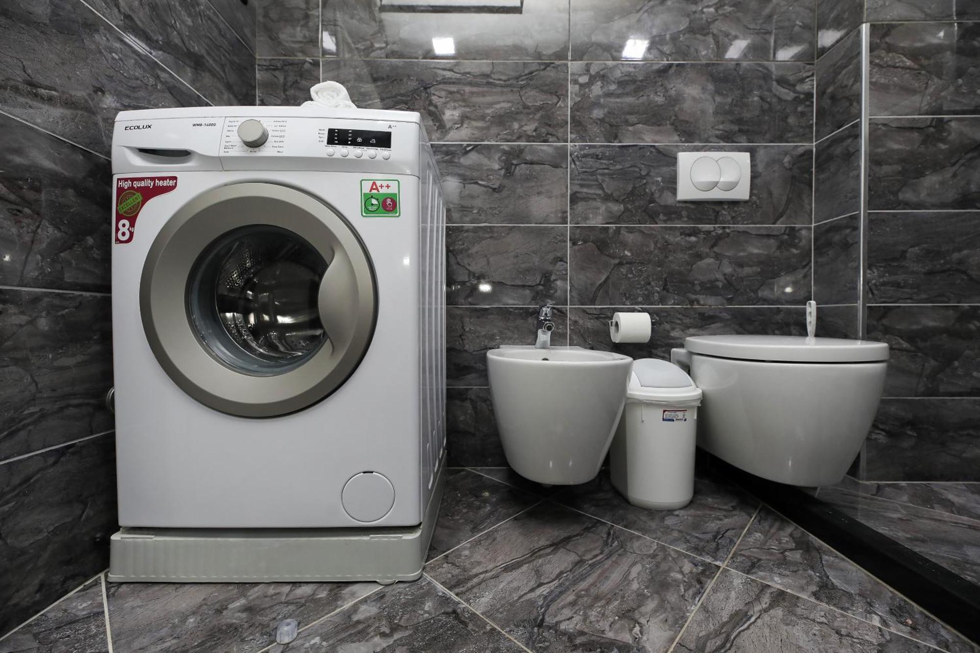 Jimi Apartments Vlorë Екстериор снимка