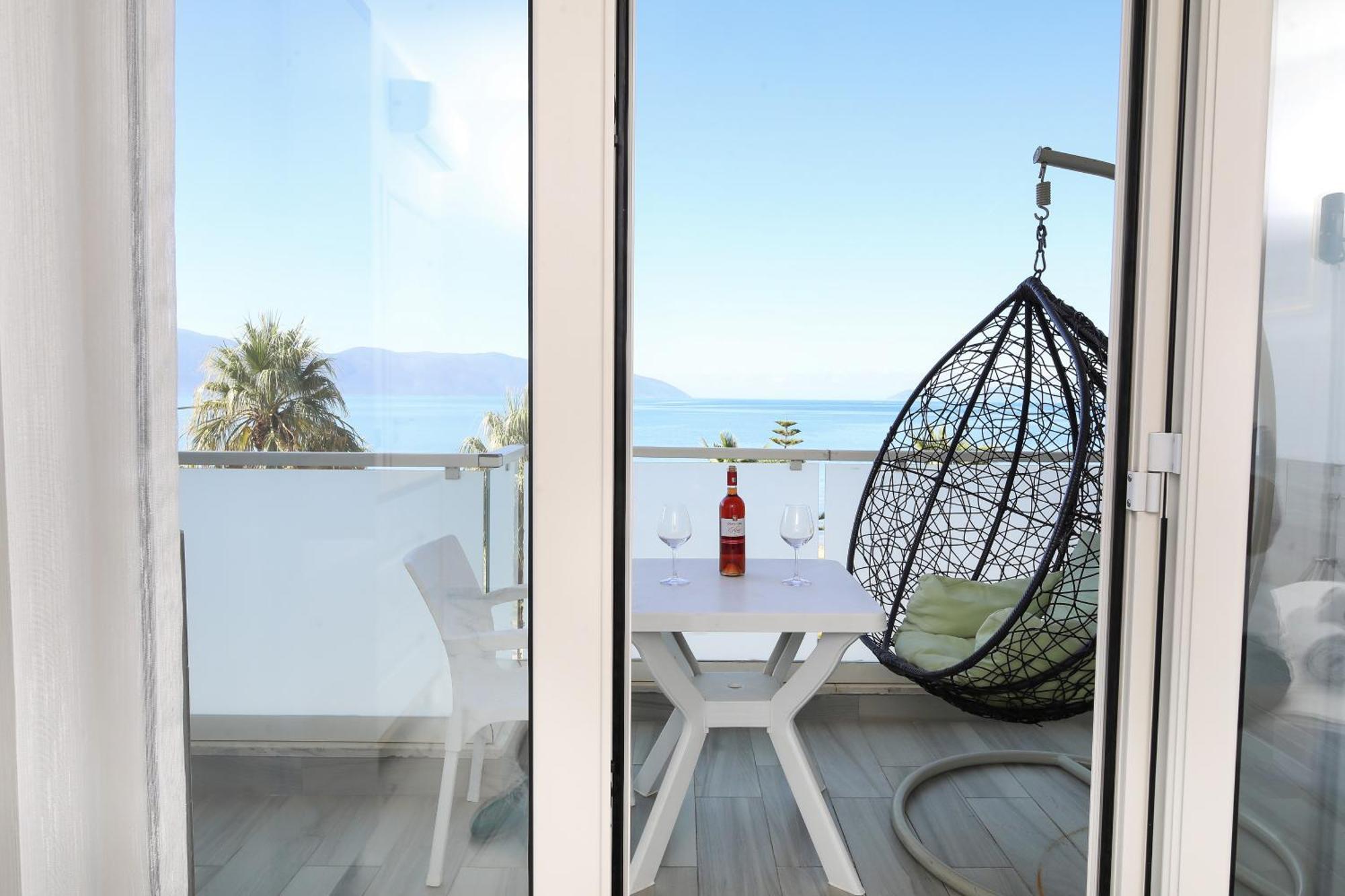 Jimi Apartments Vlorë Екстериор снимка