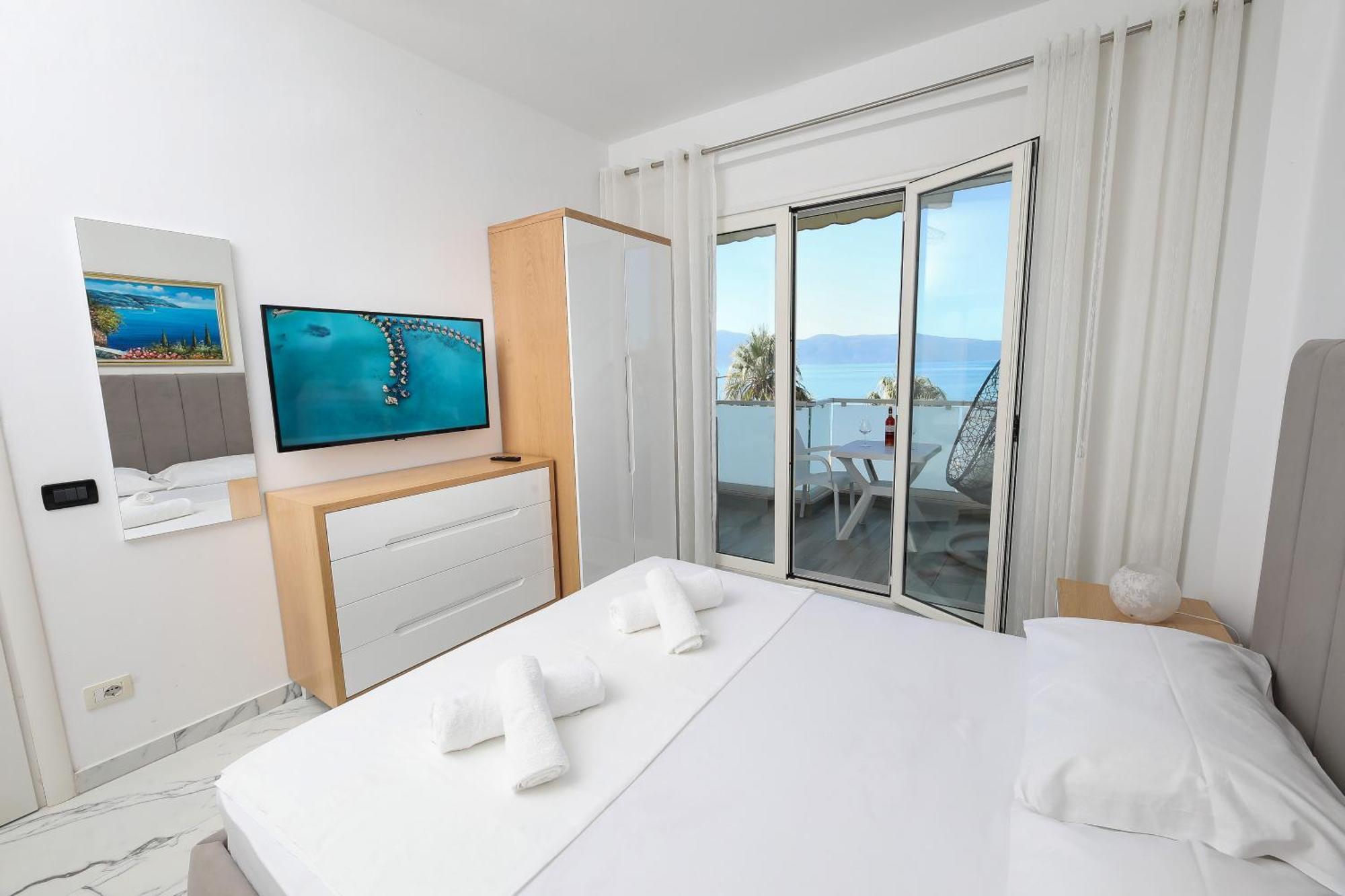 Jimi Apartments Vlorë Екстериор снимка