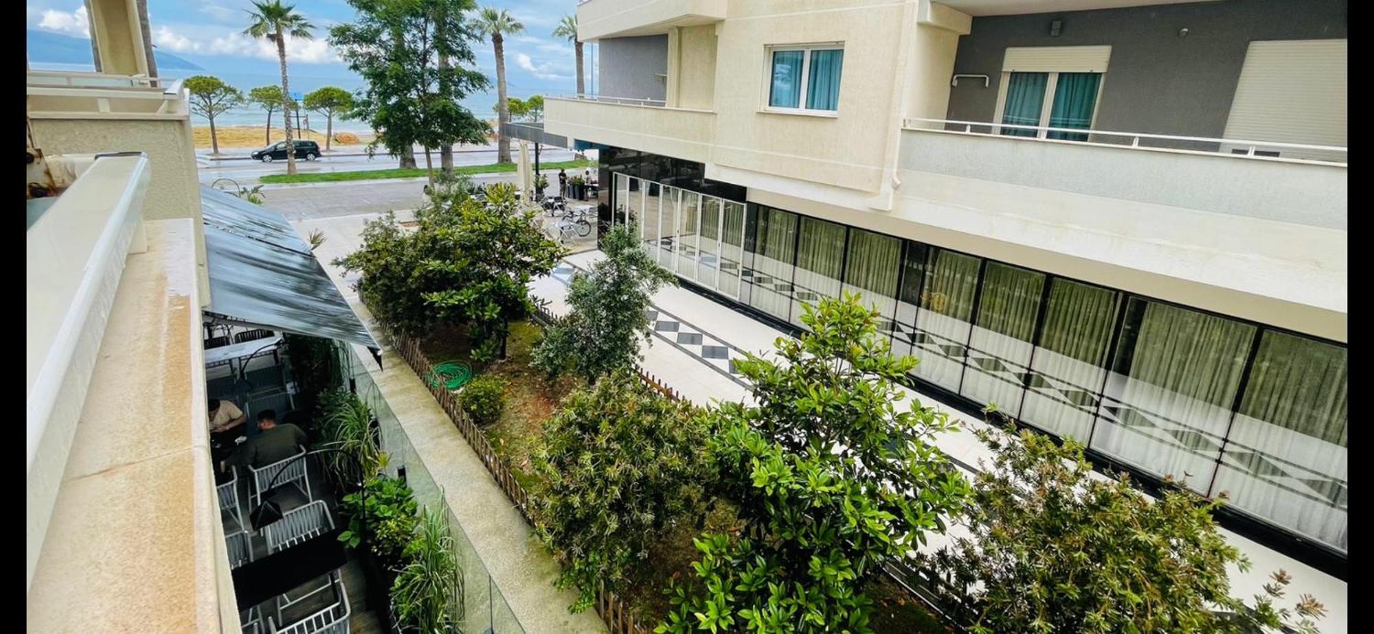 Jimi Apartments Vlorë Екстериор снимка
